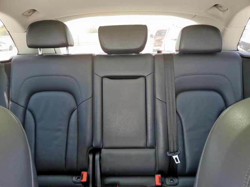 WA1C2AFP6GA140215 - 2016 AUDI Q5 PREMIUM 银色 照片 10