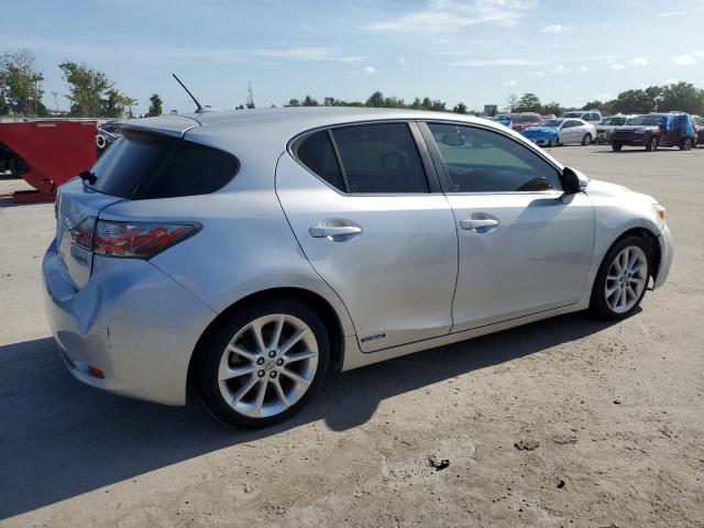 JTHKD5BH6C2098925 - 2012 LEXUS CT 200 SILVER photo 3