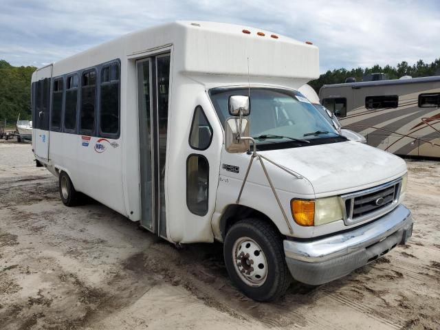 1FDXE45S95HA59845 - 2005 FORD ECONOLINE E450 SUPER DUTY CUTAWAY VAN WHITE photo 1