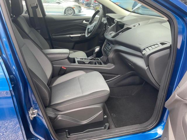 1FMCU0GD3KUB50895 - 2019 FORD ESCAPE SE ლურჯი ფოტო 5