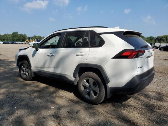 2T3R1RFV7PC378769 - 2023 TOYOTA RAV4 XLE WHITE photo 2