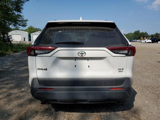 2T3R1RFV7PC378769 - 2023 TOYOTA RAV4 XLE WHITE photo 6