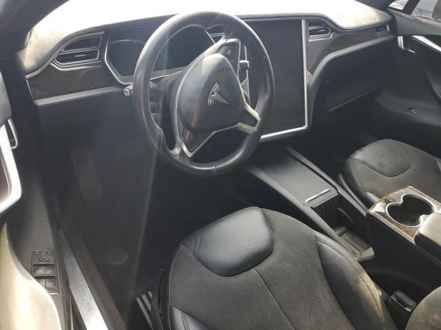 5YJSA1E25GF176897 - 2016 TESLA MODEL S WHITE photo 8