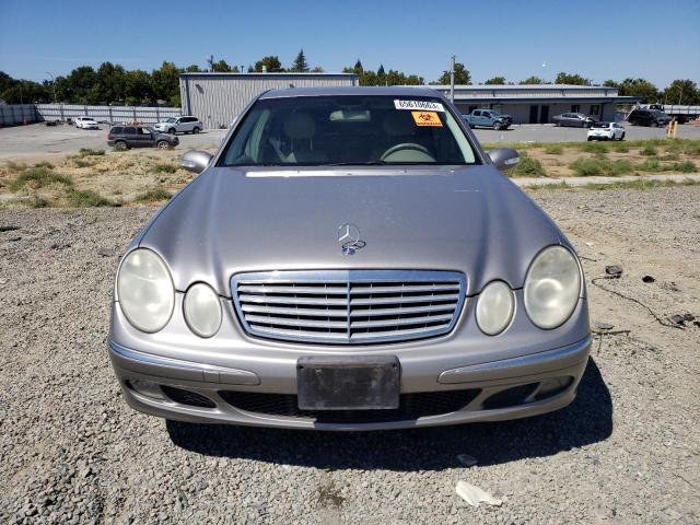 WDBUF65J75A660850 - 2005 MERCEDES-BENZ E 320 SILVER photo 5