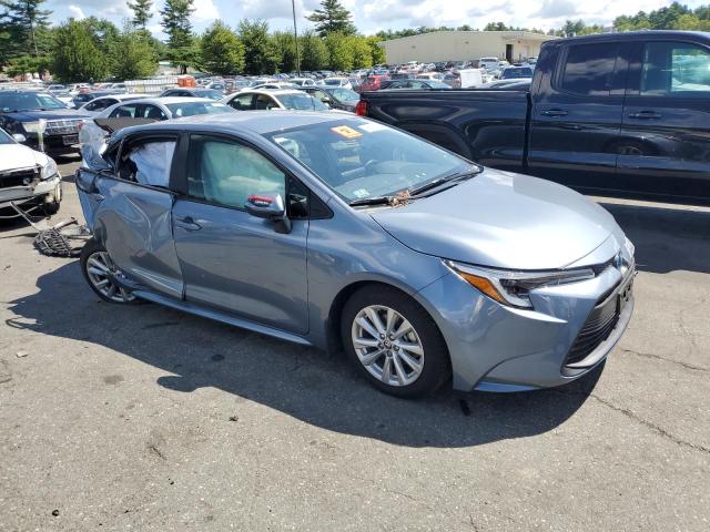 JTDBCMFE8SJ042407 - 2025 TOYOTA COROLLA LE BLUE photo 4