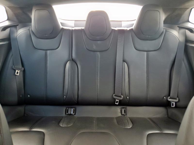 5YJSA1E12GF158266 - 2016 TESLA MODEL S Մոխրագույն լուսանկար 10