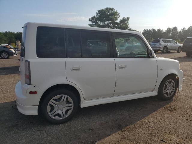 JTLKT324764116318 - 2006 TOYOTA SCION XB Սպիտակ լուսանկար 3