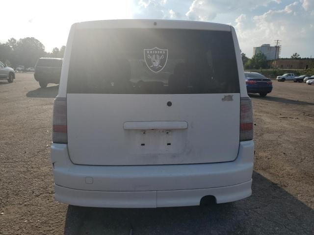 JTLKT324764116318 - 2006 TOYOTA SCION XB Սպիտակ լուսանկար 6