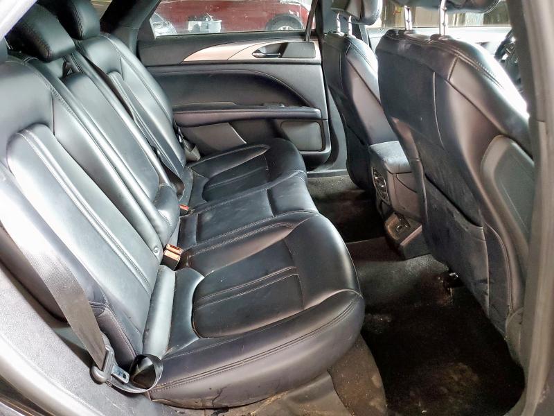 3LN6L5A99KR604446 - 2019 LINCOLN MKZ Czarny zdjęcie 10