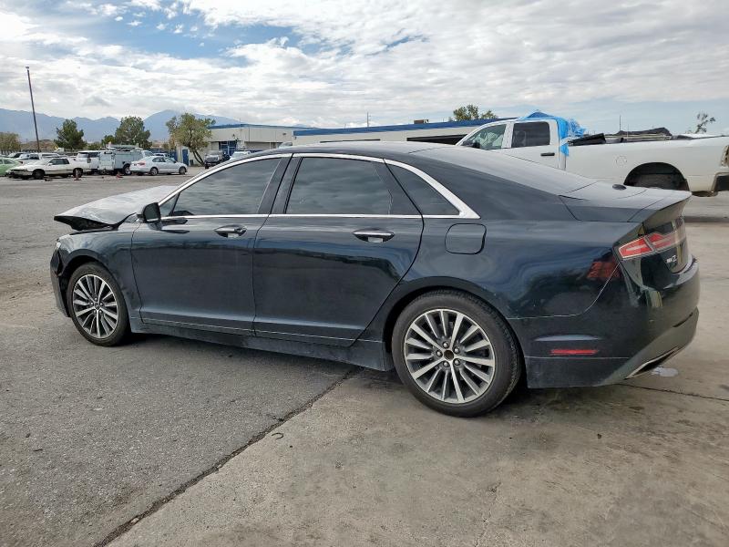 3LN6L5A99KR604446 - 2019 LINCOLN MKZ Czarny zdjęcie 2