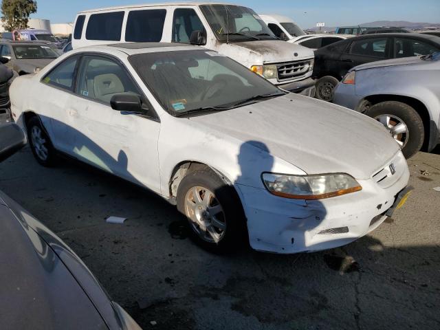 1HGCG32252A012698 - 2002 HONDA ACCORD SE WHITE photo 4