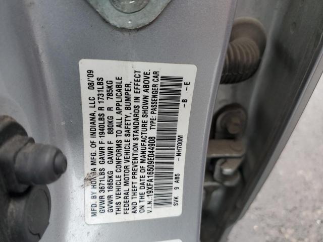 19XFA16509E044908 - 2009 HONDA CIVIC LX SILVER photo 12