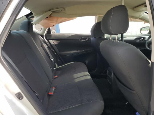 3N1AB7AP9KY227847 - 2019 NISSAN SENTRA S 银色 照片 10