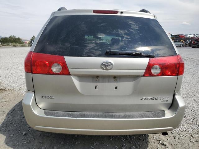 5TDBA22C76S065975 - 2006 TOYOTA SIENNA XLE GOLD photo 6