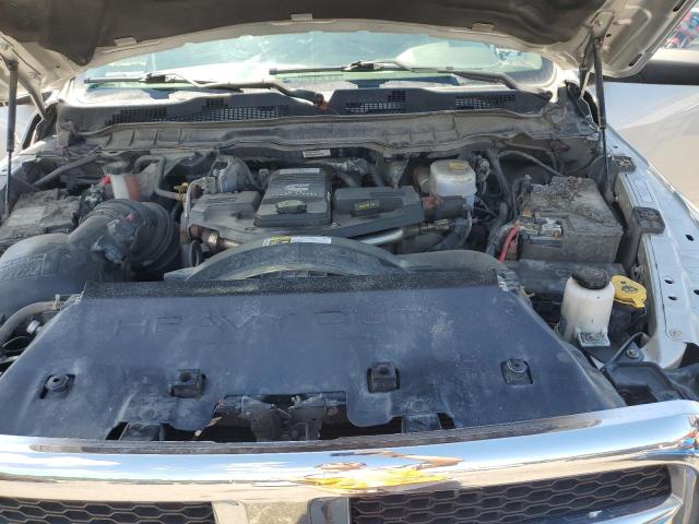 3C6UR5CL2JG160296 - 2018 RAM 2500 ST Күміс фото 11