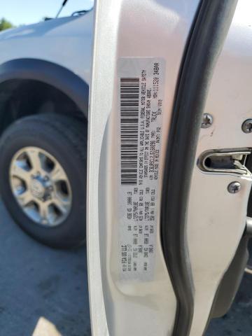 3C6UR5CL2JG160296 - 2018 RAM 2500 ST Күміс фото 12