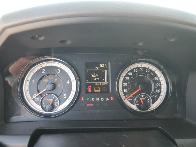 3C6UR5CL2JG160296 - 2018 RAM 2500 ST Күміс фото 9