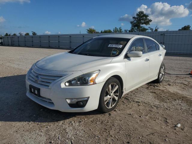 1N4AL3AP8FN394311 - 2015 NISSAN ALTIMA 2.5 WHITE photo 2