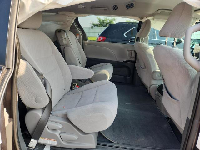 5TDKZ3DC6LS087182 - 2020 TOYOTA SIENNA LE TAN photo 11