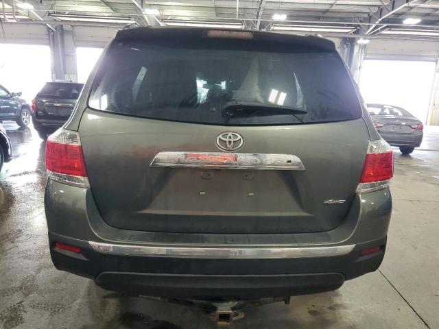 5TDBK3EH5CS129369 - 2012 TOYOTA HIGHLANDER BASE ნაცრისფერი ფოტო 6