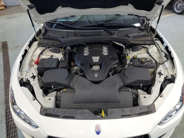 ZAM57XSA6F1131044 - 2015 MASERATI GHIBLI WHITE photo 11