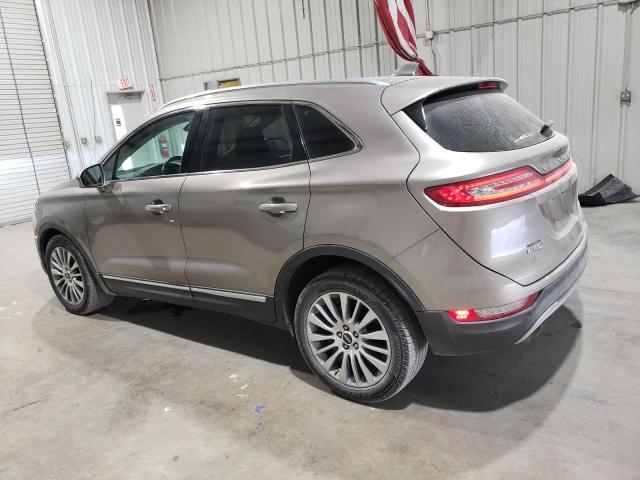 5LMCJ3C97JUL23390 - 2018 LINCOLN MKC RESERVE TAN photo 2