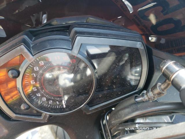 JKAEXEJ12KDA03108 - 2019 KAWASAKI EX650 J თეთრი ფოტო 8