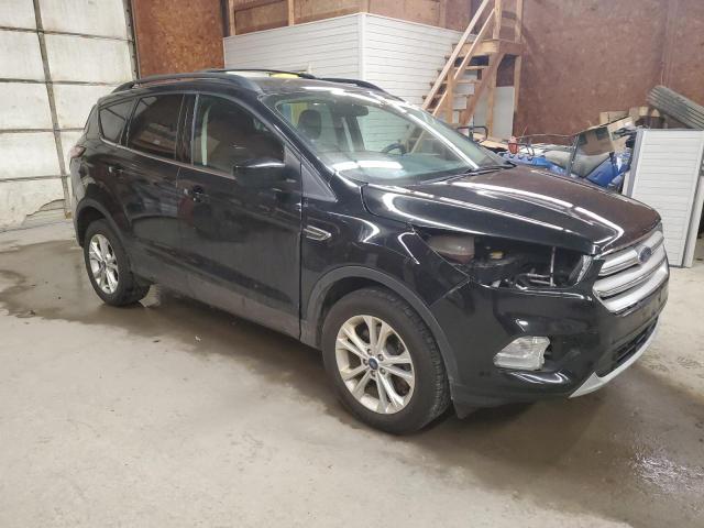 1FMCU9HD5JUB07239 - 2018 FORD ESCAPE SEL أسود صورة 4