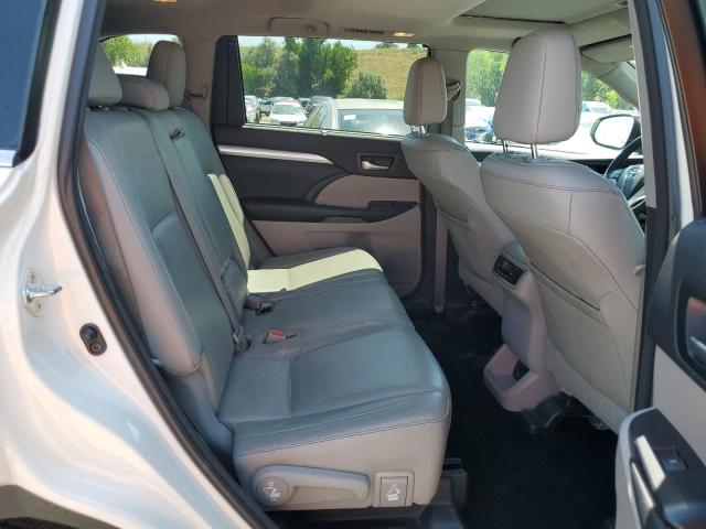 5TDJKRFH7GS248589 - 2016 TOYOTA HIGHLANDER XLE WHITE photo 11