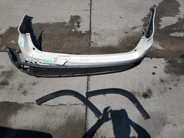 5TDJKRFH7GS248589 - 2016 TOYOTA HIGHLANDER XLE WHITE photo 13