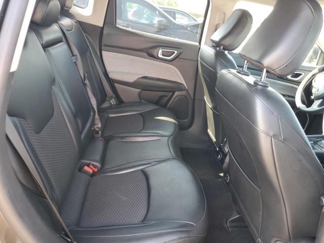 3C4NJDBB5NT154531 - 2022 JEEP COMPASS LATITUDE رمادي صورة 11