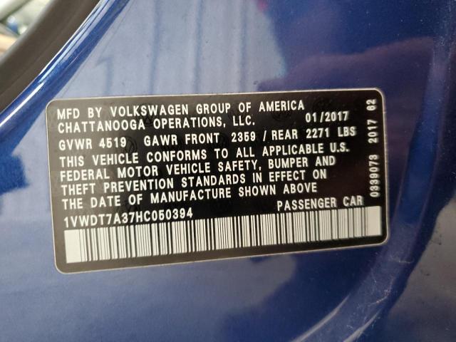 1VWDT7A37HC050394 - 2017 VOLKSWAGEN PASSAT R-LINE Blau Foto 12