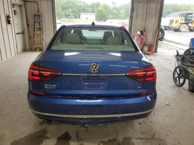 1VWDT7A37HC050394 - 2017 VOLKSWAGEN PASSAT R-LINE Blau Foto 6