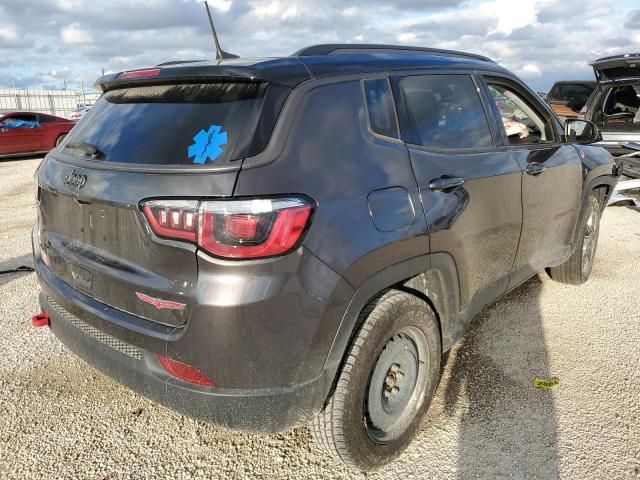 3C4NJDDB4JT343324 - 2018 JEEP COMPASS TRAILHAWK CHARCOAL photo 4