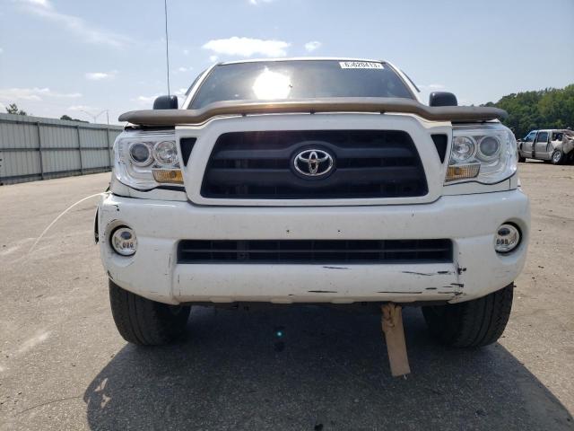 5TETX62N55Z109470 - 2005 TOYOTA TACOMA PRERUNNER ACCESS CAB WHITE photo 5