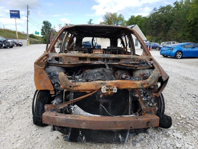 2C4RC1BG0FR739298 - 2015 CHRYSLER TOWN & COU TOURING 烧焦的 照片 5