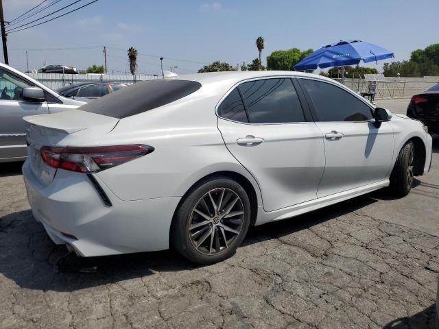 4T1G11AK2PU140048 - 2023 TOYOTA CAMRY SE NIGHT SHADE WHITE photo 3