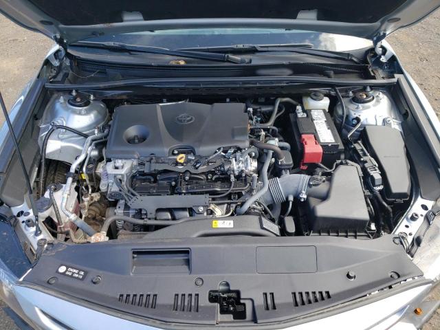 4T1T11AK2RU189705 - 2024 TOYOTA CAMRY SE NIGHT SHADE SILVER photo 11