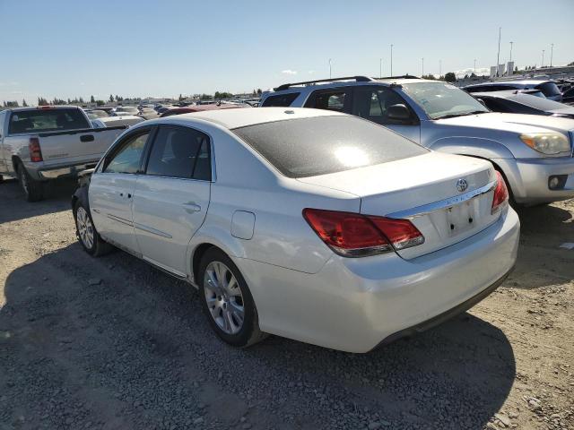 4T1BK3DB1CU450667 - 2012 TOYOTA AVALON BASE WHITE photo 2