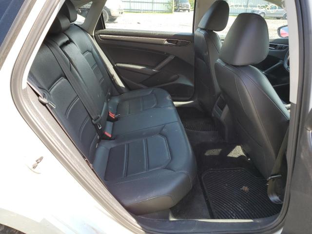 1VWDT7A31HC069183 - 2017 VOLKSWAGEN PASSAT R-LINE Ağ foto 10