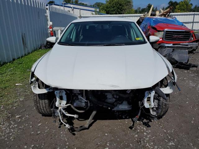 1VWDT7A31HC069183 - 2017 VOLKSWAGEN PASSAT R-LINE Ağ foto 5