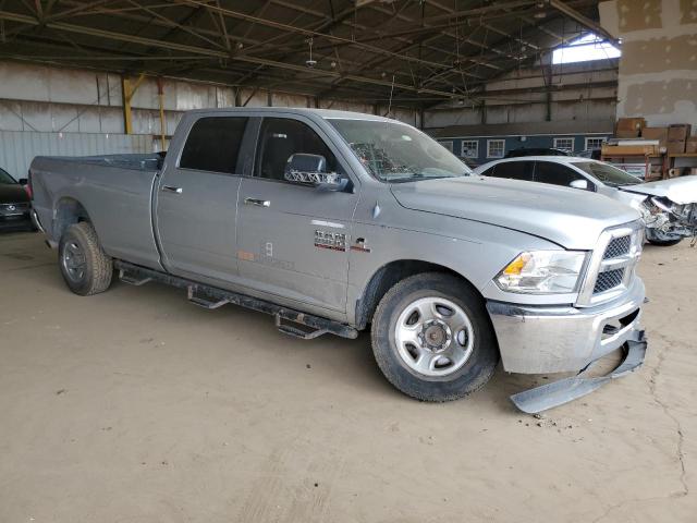 3C6UR5JL1DG600337 - 2013 RAM 2500 SLT ვერცხლისფერი ფოტო 4