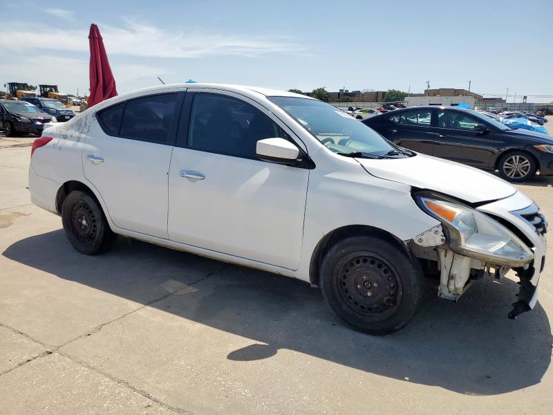 3N1CN7AP1KL860064 - 2019 NISSAN VERSA S WHITE photo 4