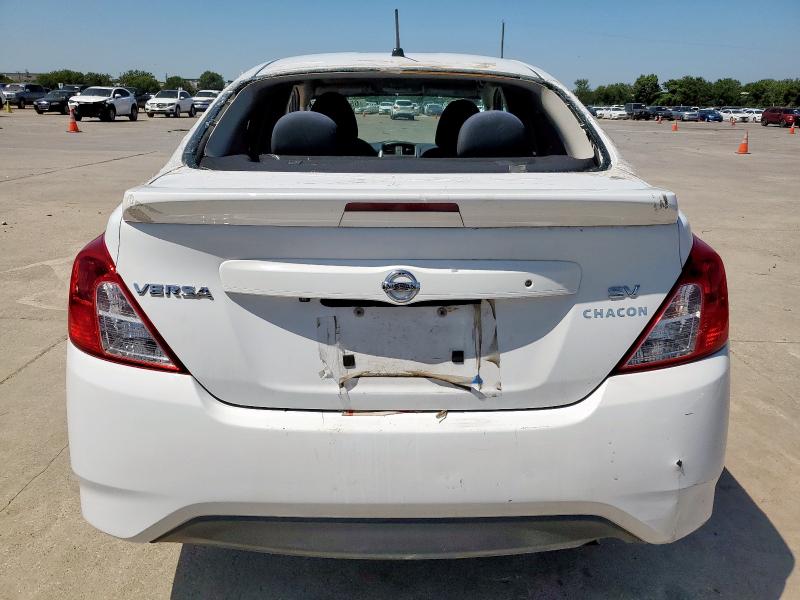 3N1CN7AP1KL860064 - 2019 NISSAN VERSA S WHITE photo 6