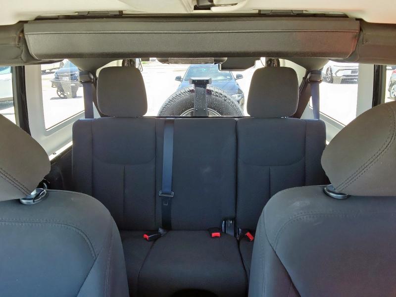 1C4BJWDG7GL191523 - 2016 JEEP WRANGLER U SPORT BLACK photo 10