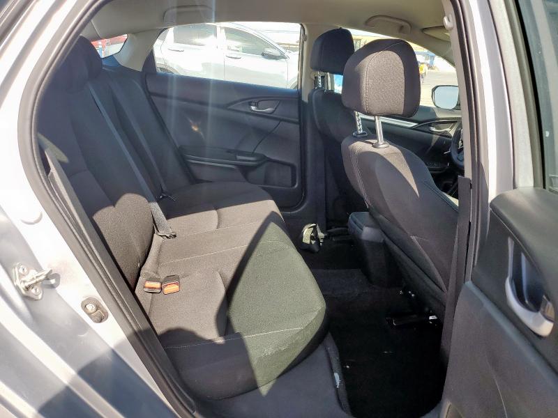 2HGFC2E5XJH557840 - 2018 HONDA CIVIC LX SILVER photo 10