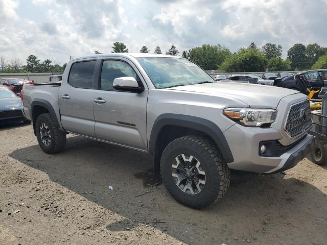 3TMCZ5AN7KM267520 - 2019 TOYOTA TACOMA DOUBLE CAB ვერცხლისფერი ფოტო 4
