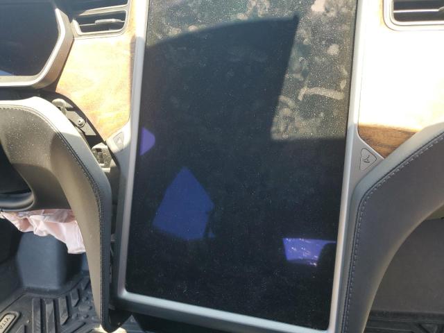 5YJSA1E21JF295148 - 2018 TESLA MODEL S Qara foto 9