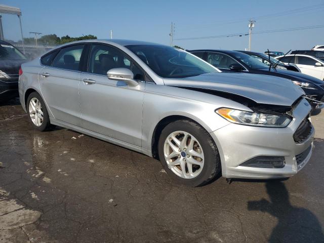 3FA6P0H77ER113240 - 2014 FORD FUSION SE SILVER photo 4