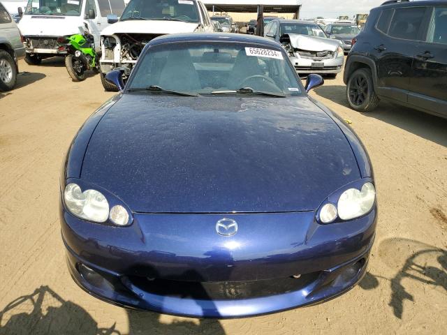 JM1NB353230310949 - 2003 MAZDA MX-5 MIATA BASE BLUE photo 5